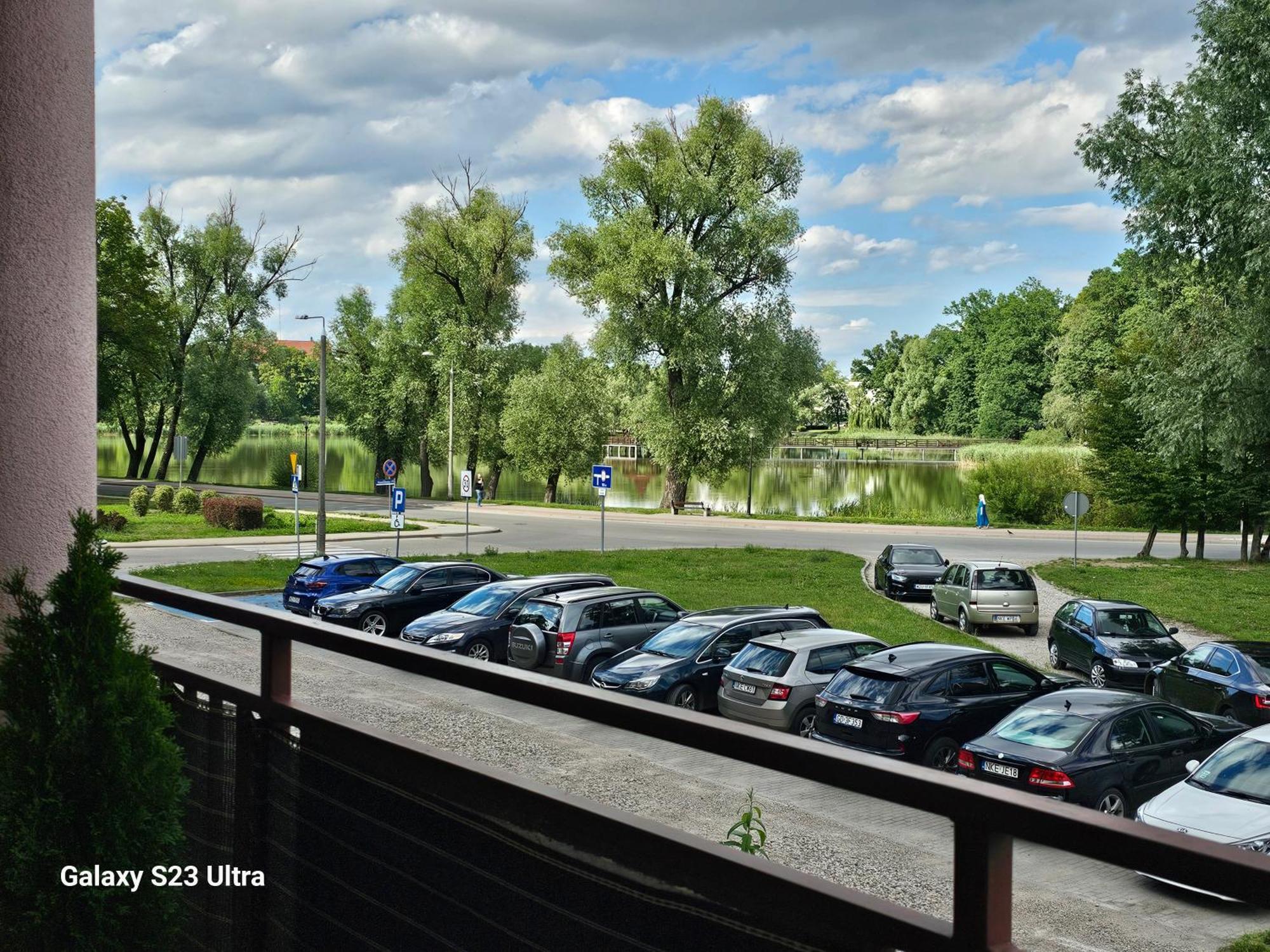 Apartament W Centrum Z Widokiem Na Jeziorko Kętrzyn Exterior foto