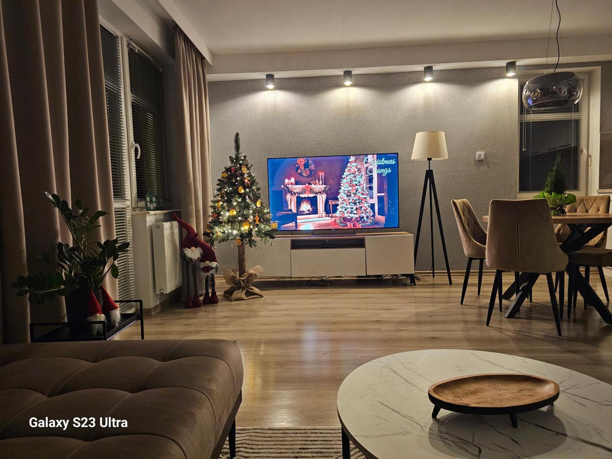 Apartament W Centrum Z Widokiem Na Jeziorko Kętrzyn Exterior foto