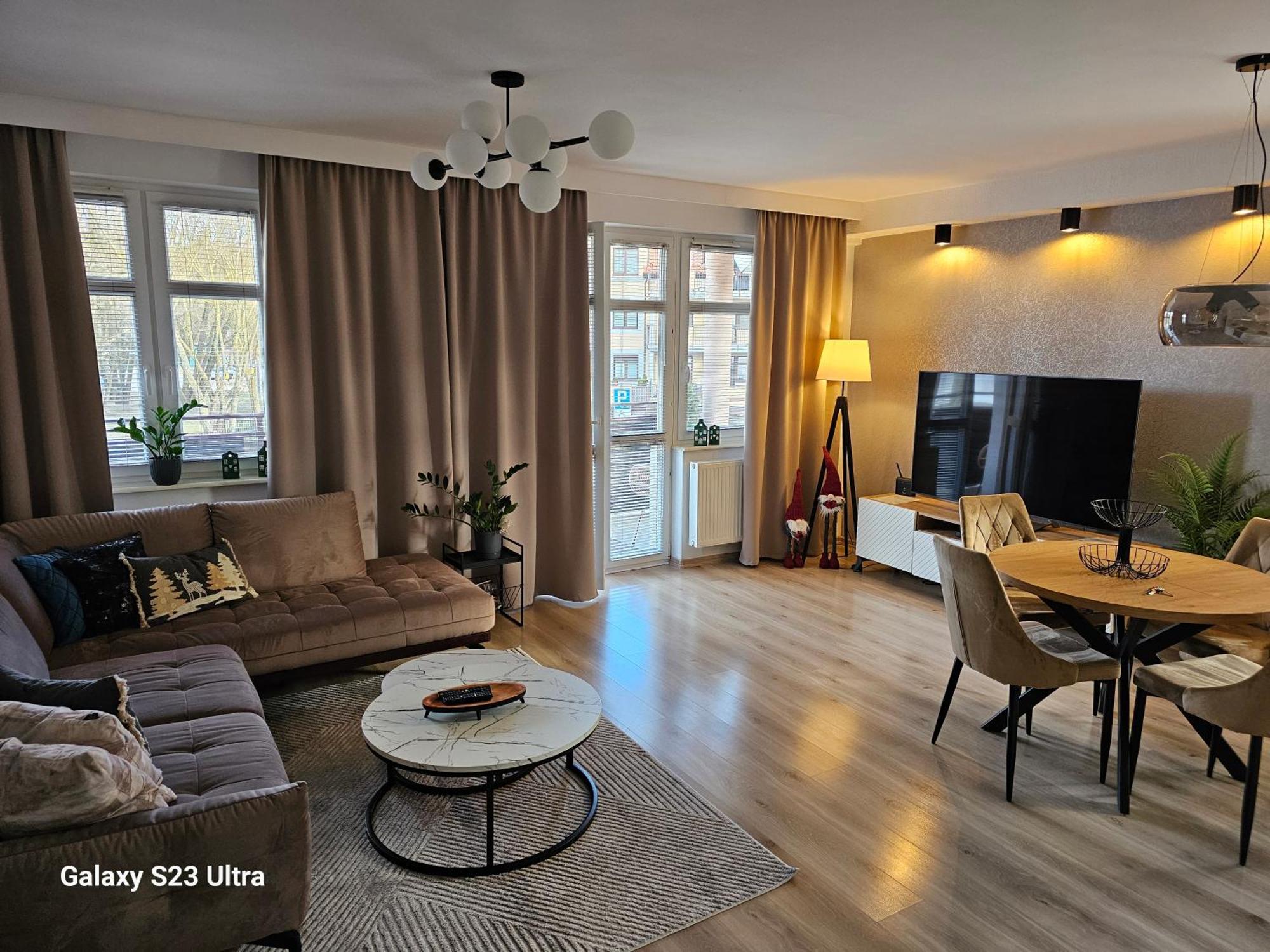 Apartament W Centrum Z Widokiem Na Jeziorko Kętrzyn Exterior foto